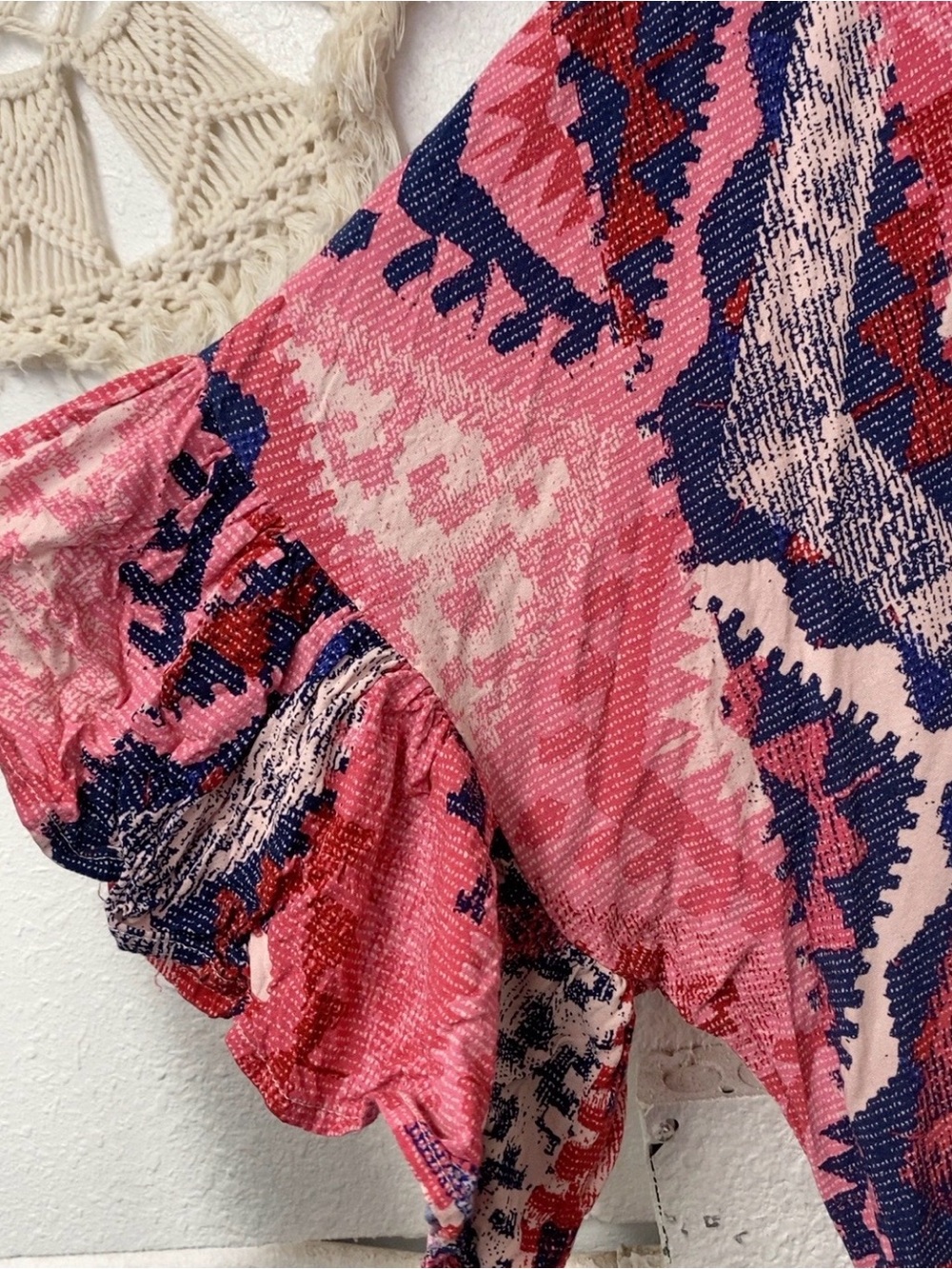 Avenue - Pink & Navy Geometric Boho style - Ruffle fisted half Sleeve Tunic - Picture 4 of 7